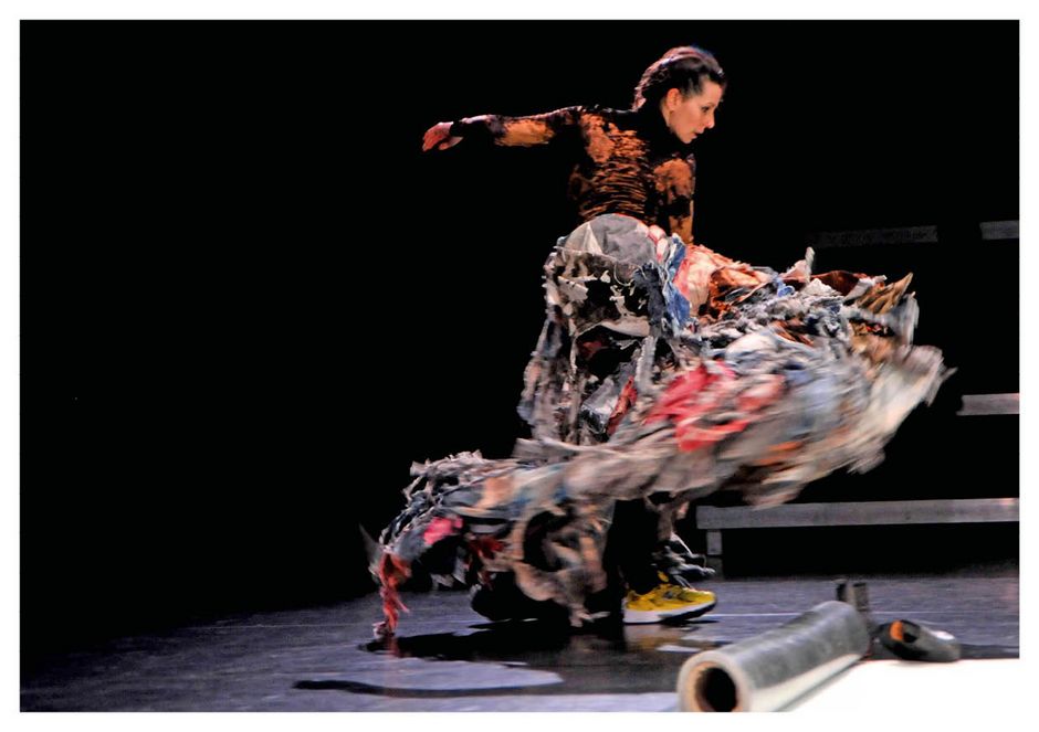 Ana Lessing Menjibar „Perpetual Archive“, SODA WORKS 2019. Ana Lessing Menjibar „Perpetual Archive“, SODA WORKS 2019.