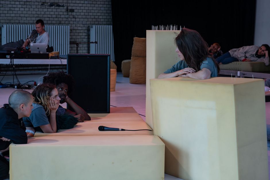 Therese Bendjus "Studies Of Softening", 2023 Therese Bendjus "Studies Of Softening", 2023