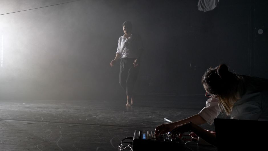 I sit in the backyard waiting for my laundry to dry Pooyesh Frozandeh & Marina Lukashevich